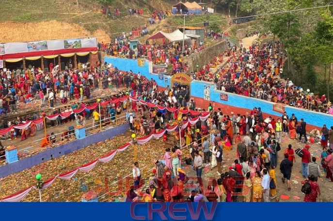 मातातीर्थमा श्रद्धालुको भीड, बिहानैदेखि तर्पण र पूजा गर्नेको घुइँचो