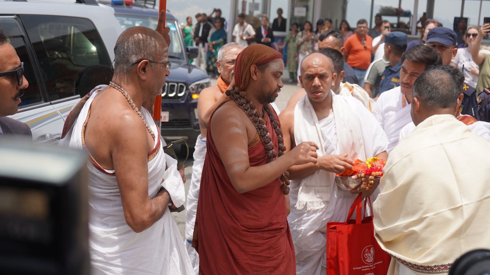 चन्द्रागिरिको भालेश्वरमा जगद्गुरु शंकराचार्य