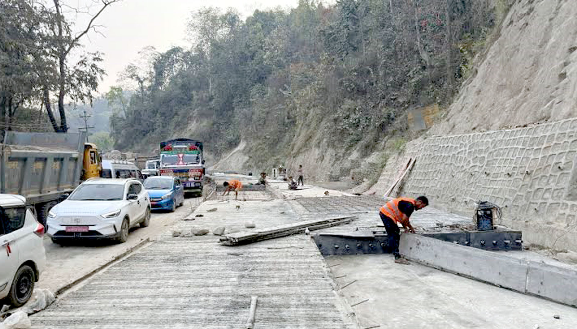 दाउन्ने सडक निर्माण अन्तिम चरणमा, ३० वर्ष टिक्ने दाबी