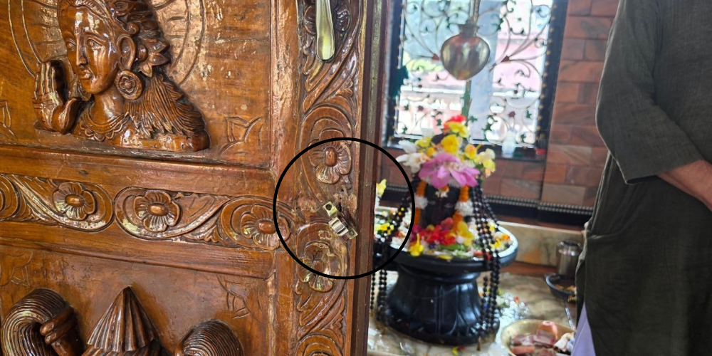 भगवानको घरमै चोरीको प्रयास, चाँदीसहित दुई जना पक्राउ