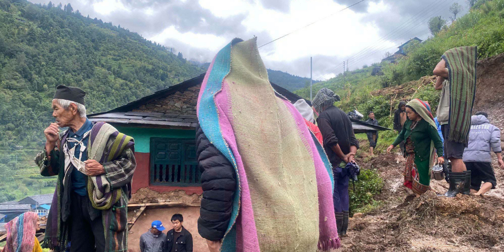 पहिरोले पुरिएर बागलुङमा एक जनाको मृत्यु