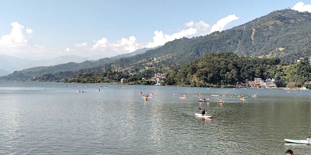दसैँ बिदामा पोखरामा पर्यटकको ओइरो, बौरिँदै पर्यटन व्यवसाय